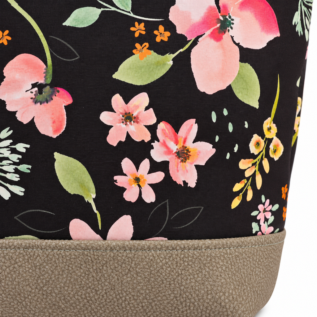 Bolso Alma «Neopreno flor negro y imipiel nobuck verde»