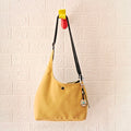 Bandolera Thea «Paño liso ocre»