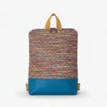 Mochila Vera Tapicero oro con bajo azul