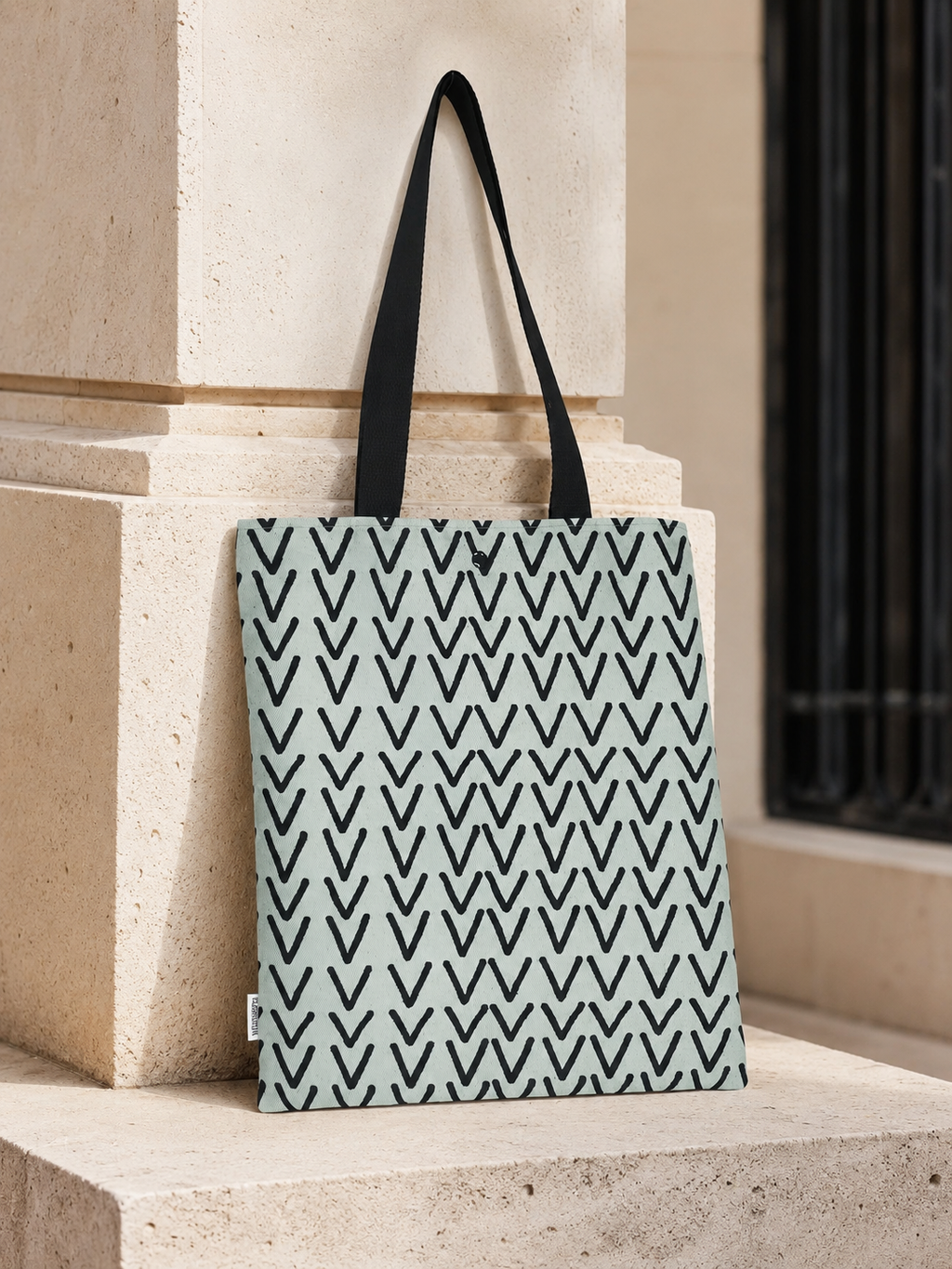 Bolsa Tote Bolsillo LUNA Geométrico V Negro Fondo Verde